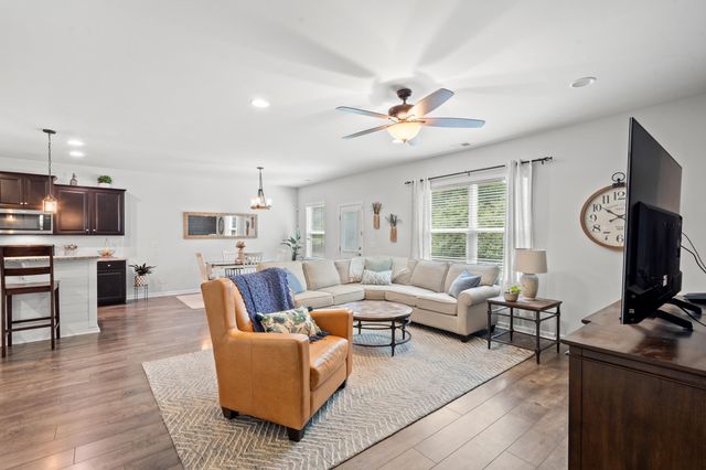 4052 Alvina Way, Myrtle Beach, SC 29579