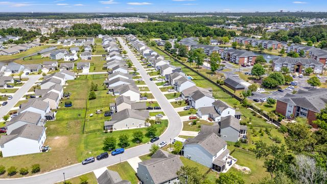 4052 Alvina Way, Myrtle Beach, SC 29579
