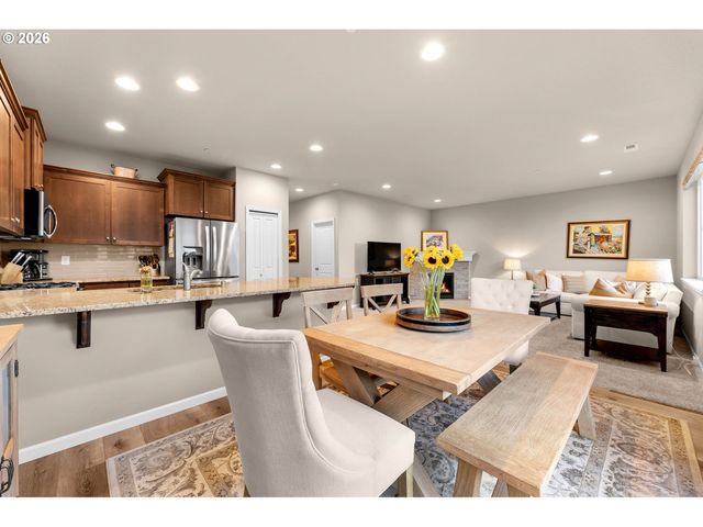 7410 N 93RD Loop, Camas, WA 98607