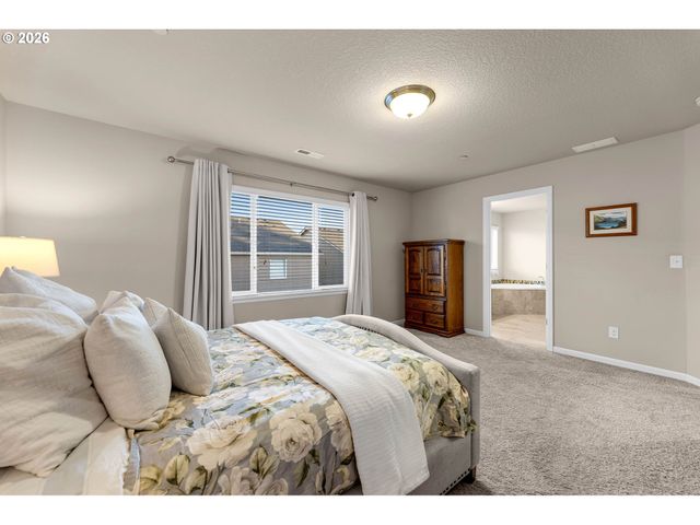 7410 N 93RD Loop, Camas, WA 98607
