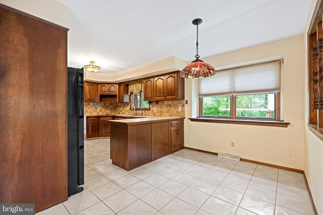 1230 VENEZIA AVE, Vineland, NJ 08361
