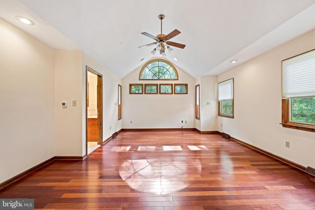1230 VENEZIA AVE, Vineland, NJ 08361