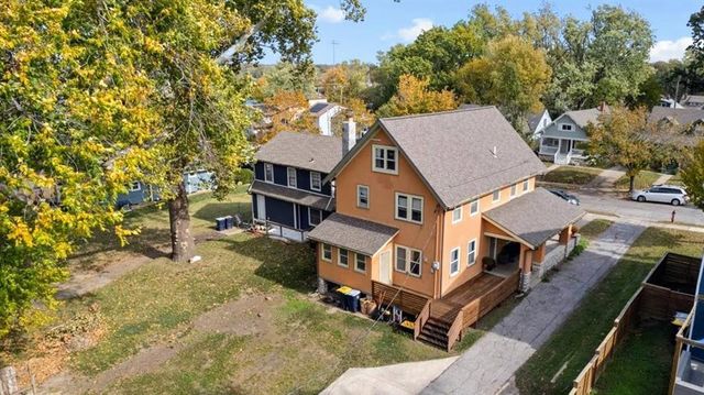5420 Tracy Avenue, Kansas City, MO 64110