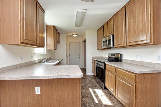 804 Sable Trail CT, Round Rock, TX 78664