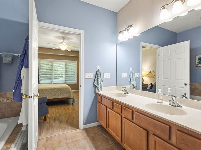 6364 PARKS EDGE Drive 0, Loves Park, IL 61111