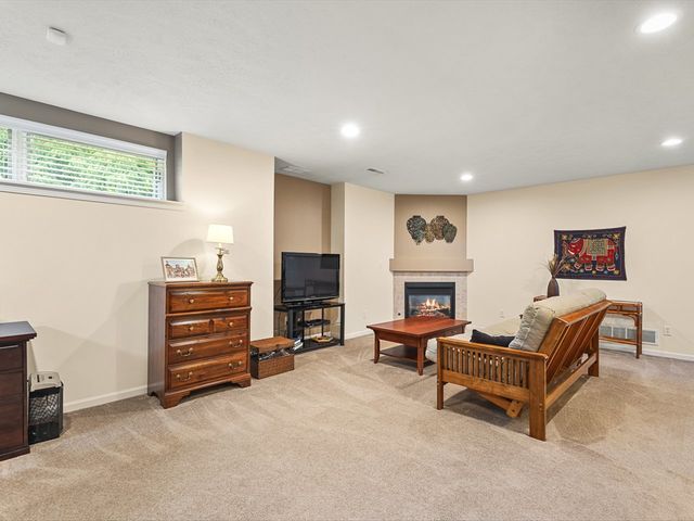 6364 PARKS EDGE Drive 0, Loves Park, IL 61111
