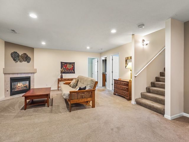6364 PARKS EDGE Drive 0, Loves Park, IL 61111