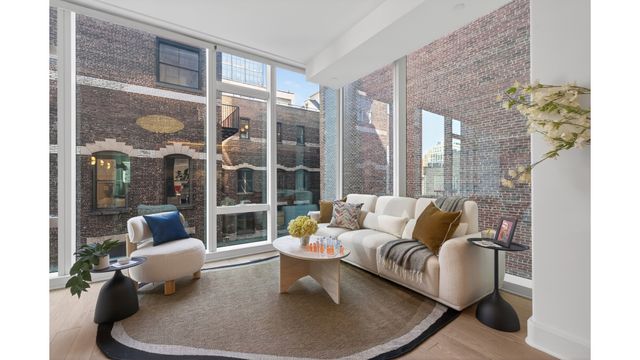 45 E 22nd St Apt 17B, New York City, NY 10010