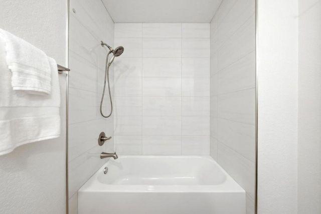 800 N El Camino Real 102, San Mateo, CA 94401