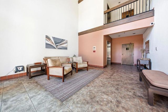 800 N El Camino Real 102, San Mateo, CA 94401