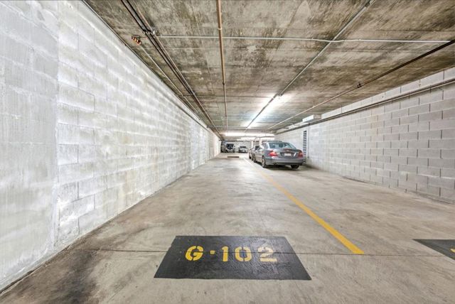 800 N El Camino Real 102, San Mateo, CA 94401
