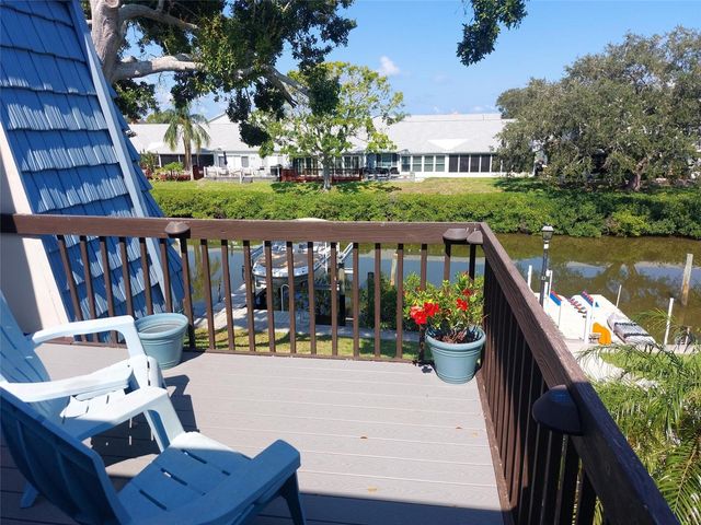 9446 TRADEWINDS AVENUE, Seminole, FL 33776