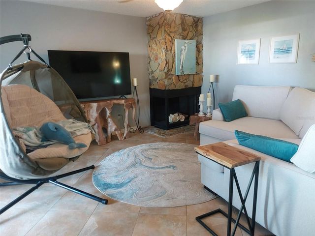 9446 TRADEWINDS AVENUE, Seminole, FL 33776