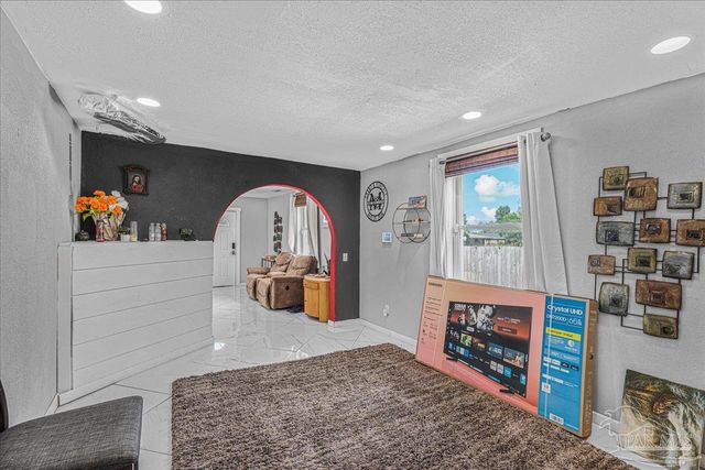 206 E Anderson St, Pensacola, FL 32503
