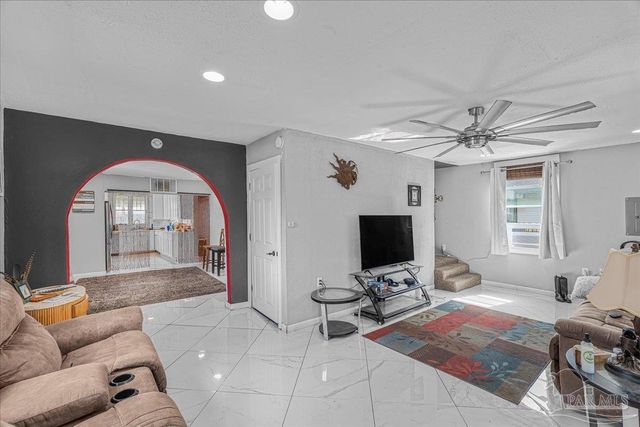 206 E Anderson St, Pensacola, FL 32503