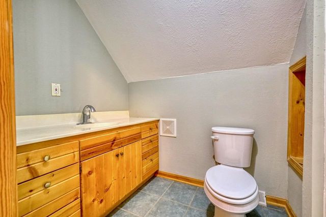 N8502 Schultz Road, Portage, WI 53901