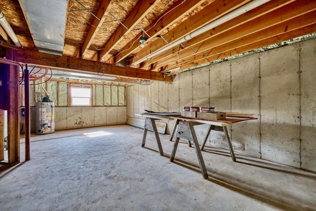 N8502 Schultz Road, Portage, WI 53901