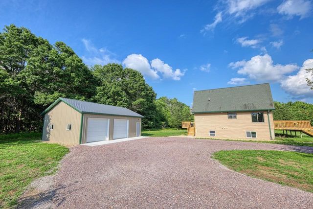 N8502 Schultz Road, Portage, WI 53901