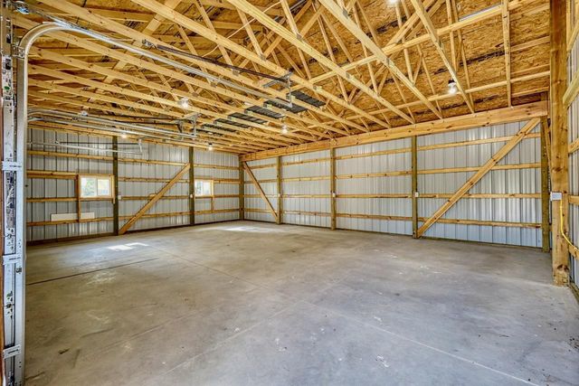 N8502 Schultz Road, Portage, WI 53901