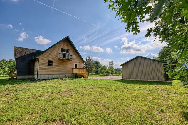 N8502 Schultz Road, Portage, WI 53901