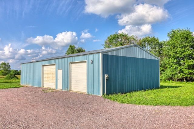 N8502 Schultz Road, Portage, WI 53901