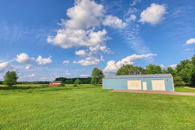 N8502 Schultz Road, Portage, WI 53901