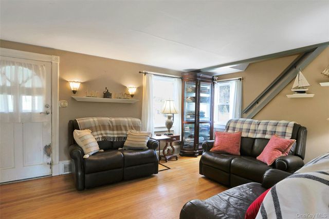 1 Brookside Avenue, New City, NY 10956