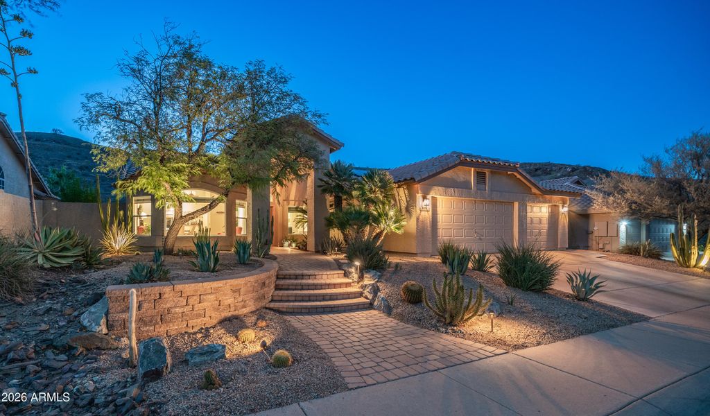 1642 E NIGHTHAWK Way, Phoenix, AZ 85048 — exterior