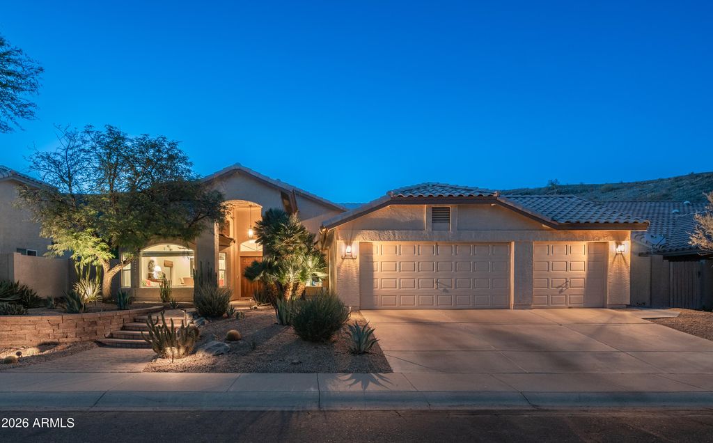 1642 E NIGHTHAWK Way, Phoenix, AZ 85048 — photo 2
