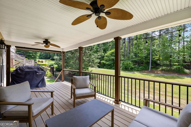 123 Crown Court, Peachtree City, GA 30269