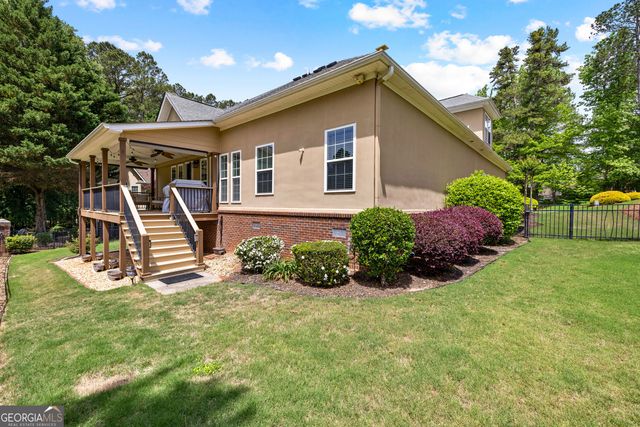 123 Crown Court, Peachtree City, GA 30269