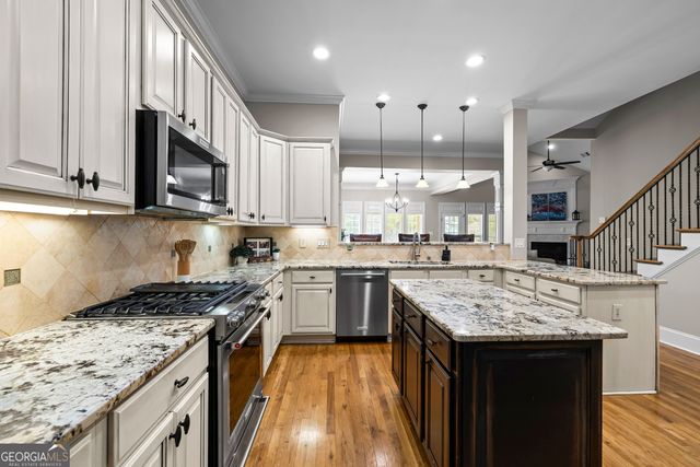 123 Crown Court, Peachtree City, GA 30269