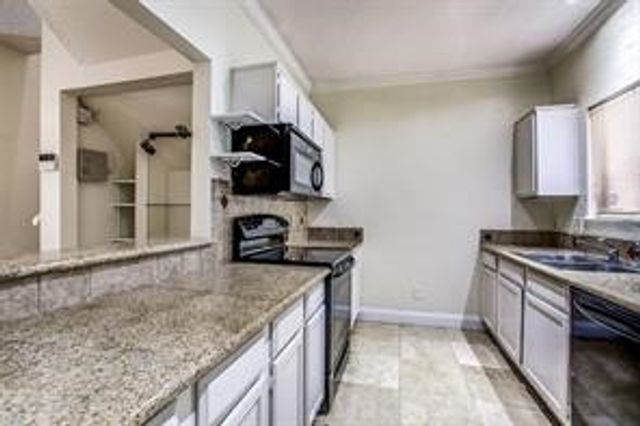 5550 Spring Valley Road E23, Dallas, TX 75254