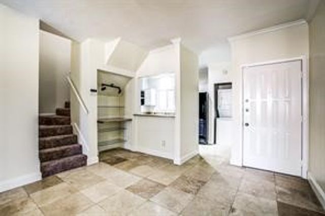 5550 Spring Valley Road E23, Dallas, TX 75254