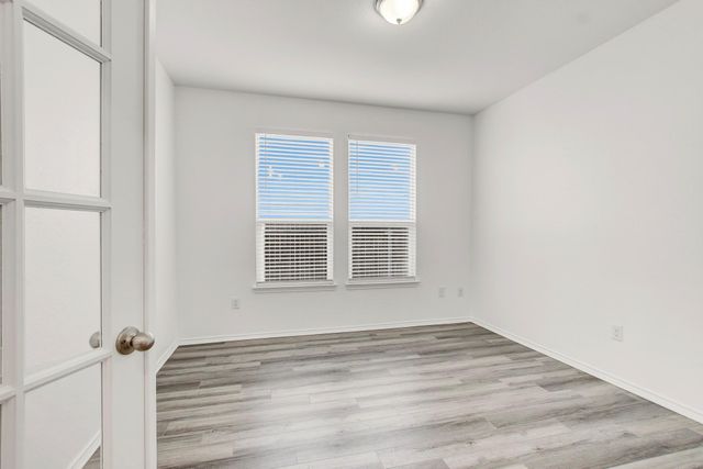 6512 Wagon Spring ST, Del Valle, TX 78617