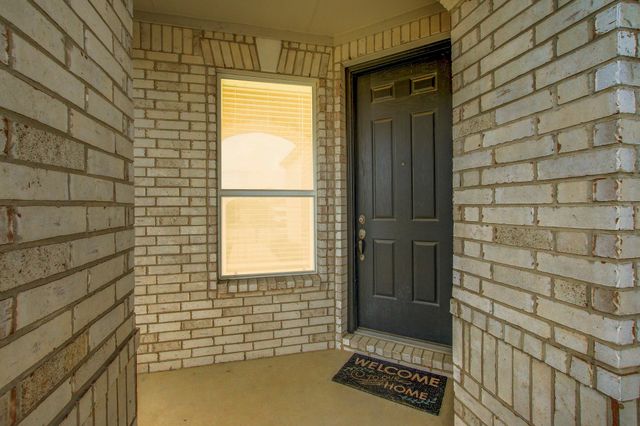 6512 Wagon Spring ST, Del Valle, TX 78617