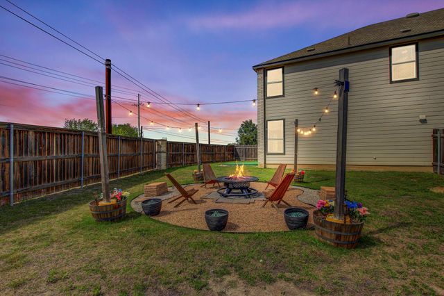 6512 Wagon Spring ST, Del Valle, TX 78617