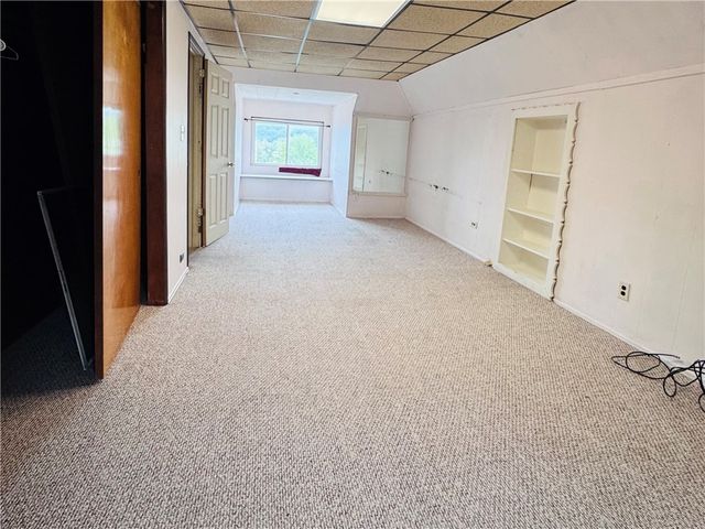 1514 5th Ave, Coraopolis, PA 15108