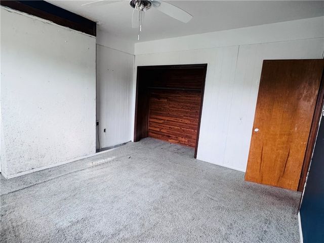 1514 5th Ave, Coraopolis, PA 15108