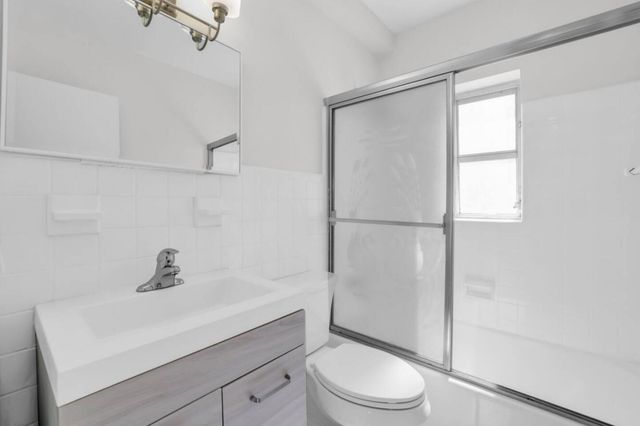 320 Inlet Way 1, Palm Beach Shores, FL 33404