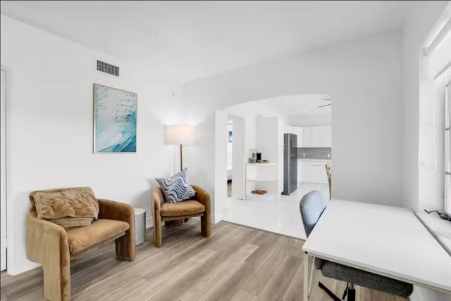 320 Inlet Way 1, Palm Beach Shores, FL 33404