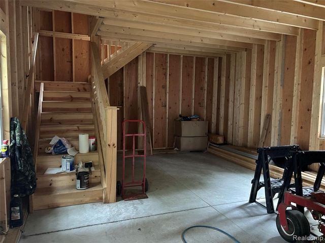 4247 Laforest Drive, Waterford, MI 48329
