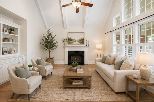 397 Shadowmoss Parkway, Charleston, SC 29414