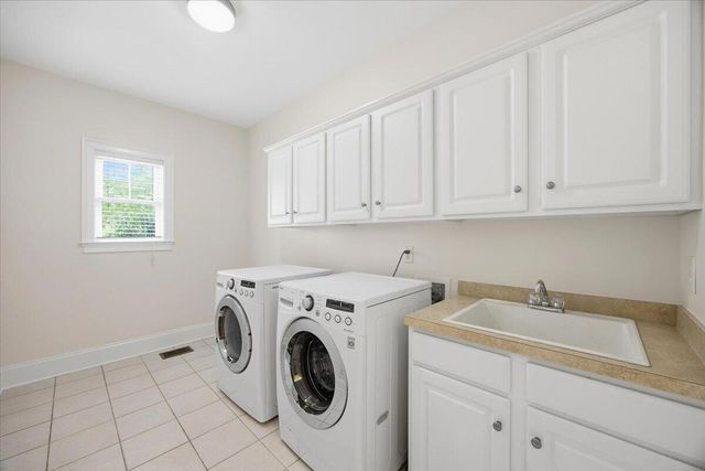 397 Shadowmoss Parkway, Charleston, SC 29414