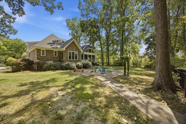 397 Shadowmoss Parkway, Charleston, SC 29414