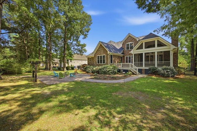 397 Shadowmoss Parkway, Charleston, SC 29414