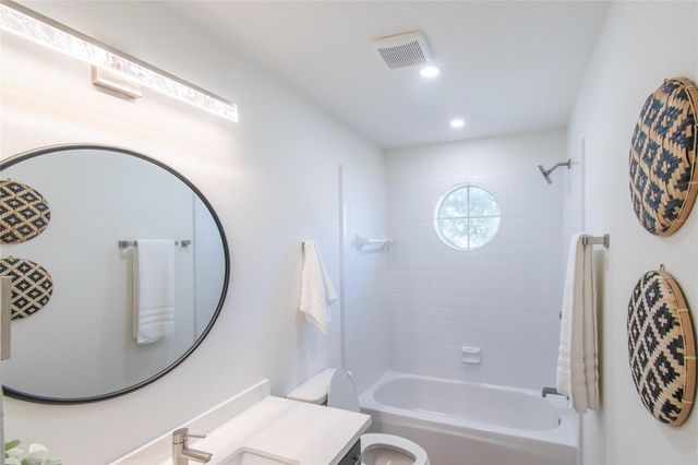 12447 S Rachlin Circle, Houston, TX 77071