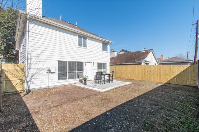 12447 S Rachlin Circle, Houston, TX 77071