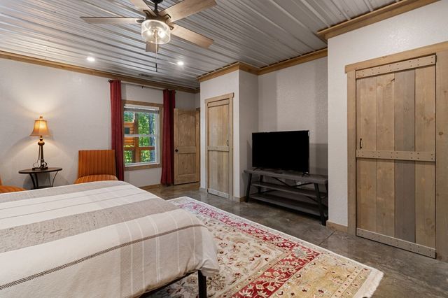 531 Sowers Road, Blue Ridge, GA 30513