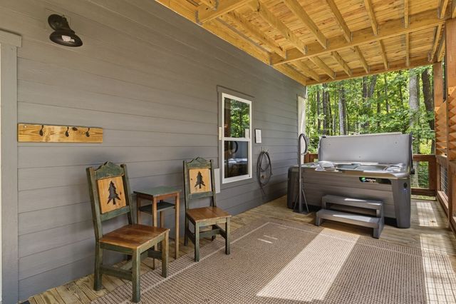 531 Sowers Road, Blue Ridge, GA 30513